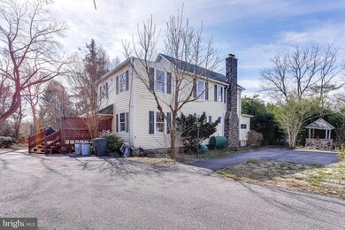 6828 Windsor Mill Rd, Gwynn Oak, MD 21207 - photo 4