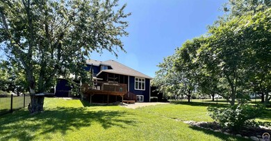 4245 SW Eagle Point Rd, Topeka, KS 66610 - photo 2