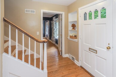 2705 University Ave-111