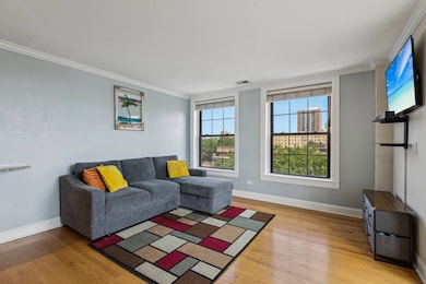 4144 N Sheridan Rd unit 510, Chicago, IL 60613 - photo 3