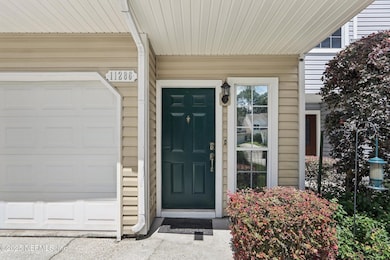 4-web-or-mls-Lake Mandarin Cir-S1707-004