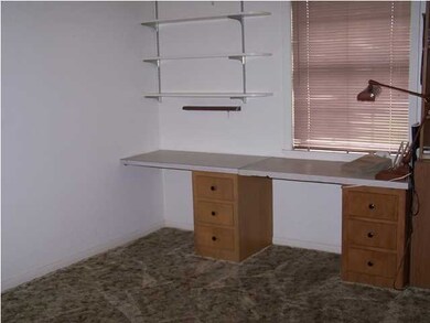 906 Roberta St, New Iberia, LA 70560 - photo 5