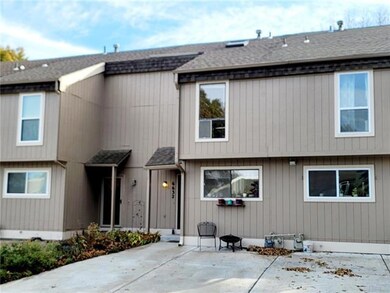 6632 Halsey St, Shawnee, KS 66216 - photo 3