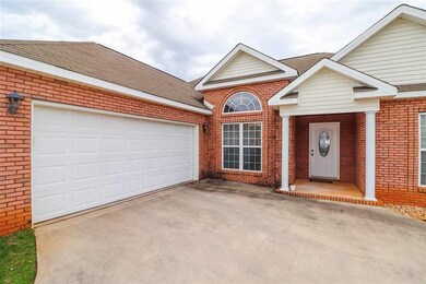 302 Faybrook Dr, Byron, GA 31008 - photo 2