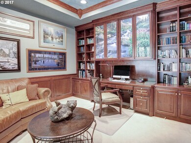 17503 Cherry Ct, Lake Oswego, OR 97034 - photo 4