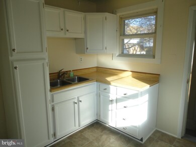 1466 Maryland Ave, Severn, MD 21144 - photo 7