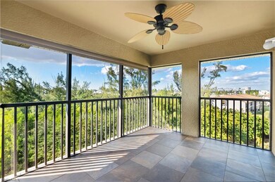 10060 Lake Cove Dr unit 301, Fort Myers, FL 33908 - photo 5
