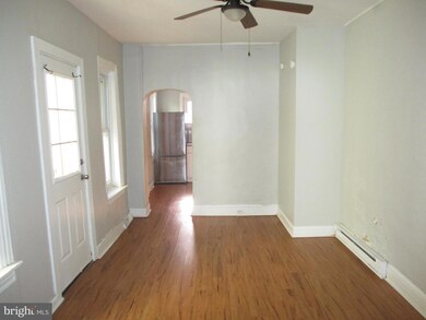 1242 Muhlenberg St, Reading, PA 19602 - photo 4