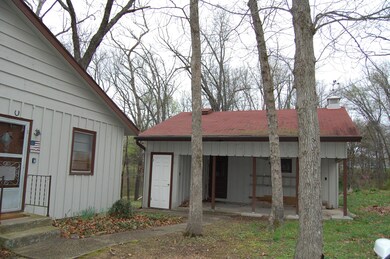 Garage/Carport