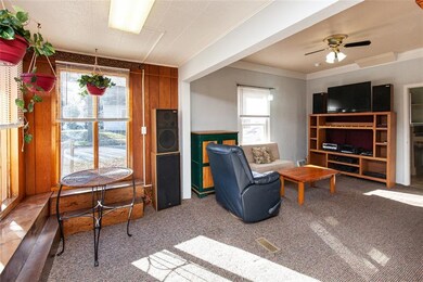 4000 7th St, Des Moines, IA 50313 - photo 2