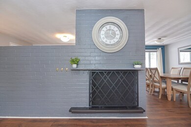 14 Merrill Dr, Framingham, MA 01701 - photo 5