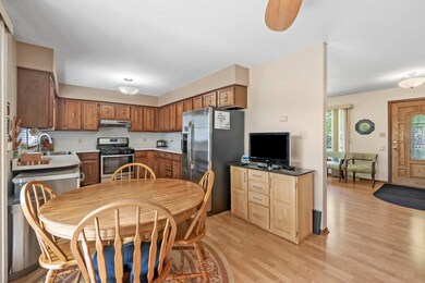 1005 Devonshire Ln, Dyer, IN 46311 - photo 3