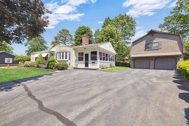 172 Holy Cross Cir, Ludlow, MA 01056 - photo 3