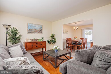 6120 Karas Walk, Elkridge, MD 21075 - photo 4