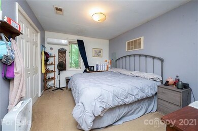 primary bedroom unit b