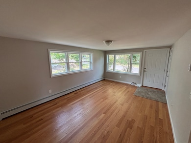 19 Steele Rd, Bristol, CT 06010 - photo 2