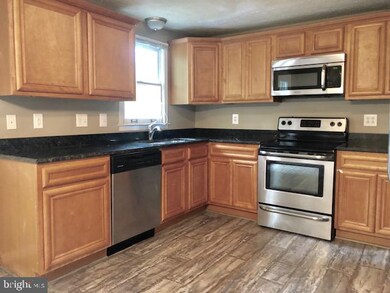 122 Land Or Dr, Ruther Glen, VA 22546 - photo 4