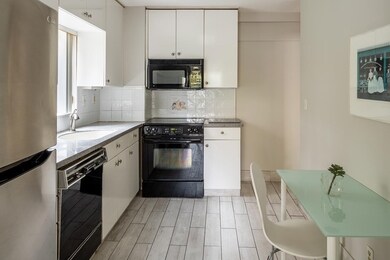 Hammond Park Condominiums unit 108, Chestnut Hill, MA 02467 - photo 5