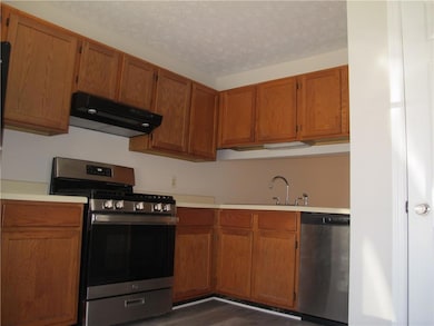 6543 Meadow Rue Dr, Norcross, GA 30092 - photo 2