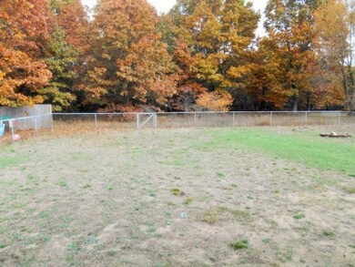 263-437286 Rear Yard