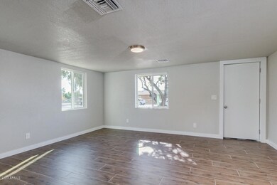 unlisted-address, Glendale, AZ 85301 - photo 6