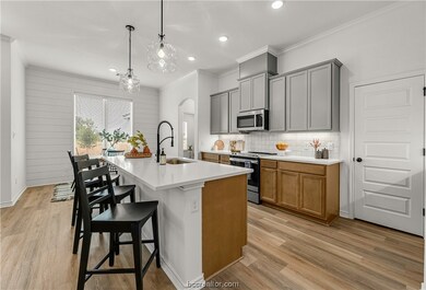 3476 Pointe Du Hoc Dr, Bryan, TX 77808 - photo 6