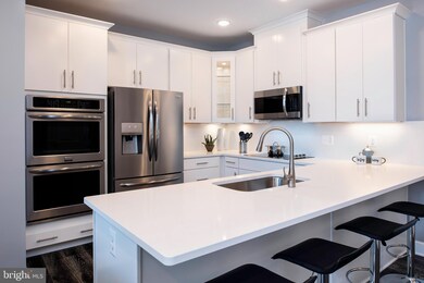 1614 Bandit Loop, Reston, VA 20190 - photo 2