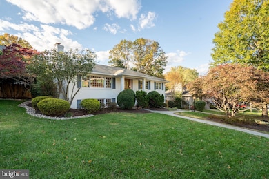 1438 Colleen Ln, McLean, VA 22101 - photo 7