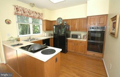 2094 Van Tuyl Place, Falls Church, VA 22043 - photo 6