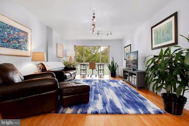 2711 Ordway St NW unit 111, Washington, DC 20008 - photo 3