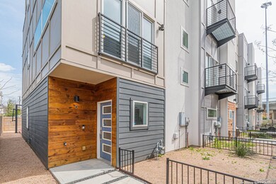 811 E Elmira St unit 8, San Antonio, TX 78212 - photo 3