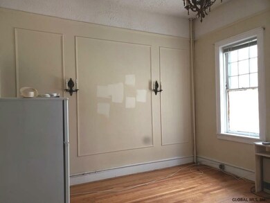 256 State St unit 9, Albany, NY 12210 - photo 2