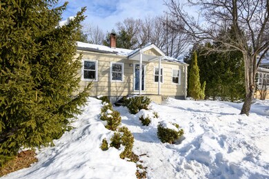 121 Virginia St Portland ME-large-003-03