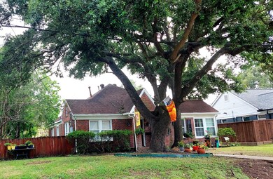 602 Fairbanks St unit 2 UP, Houston, TX 77009 - photo 2