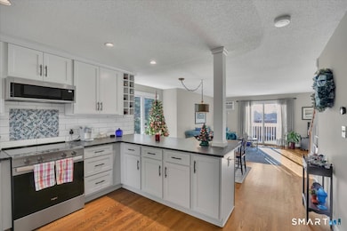 1001 Old Colony Rd unit 4-1, Meriden, CT 06451 - photo 4