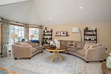 2446 Pinebrook Cir, Medford, OR 97504 - photo 3