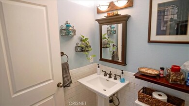 23218 Barnacle Ln, Valencia, CA 91355 - photo 7