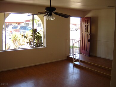 3811 W Barnes Ln unit 4, Phoenix, AZ 85051 - photo 6