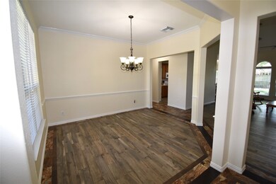 3303 Deer Trail Dr, Alvin, TX 77511 - photo 3