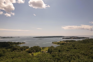 471 South Rd unit B, Chebeague Island, ME 04017 - photo 5