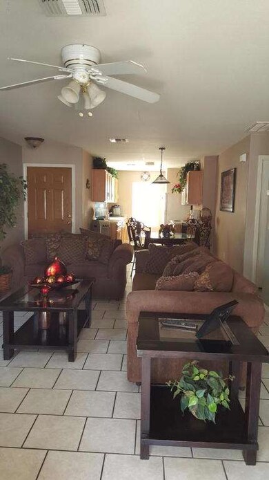 Living room-kichen view-6614 W Pioneer