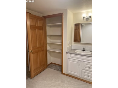 2165 NE Multnomah St unit 2169, Portland, OR 97232 - photo 5