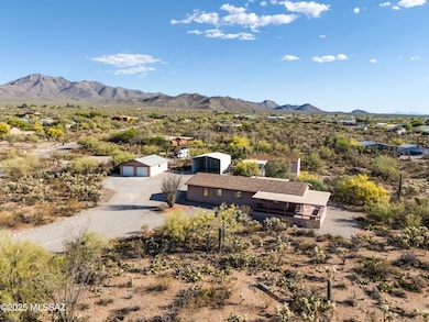 Aerial-Desert View Dr-4
