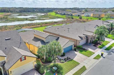 564 Cantabria Dr, Davenport, FL 33837 - photo 7