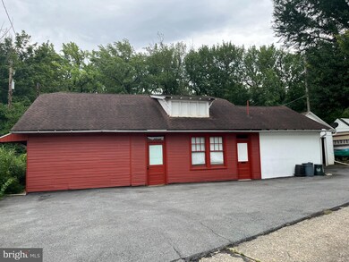 1031 Wayne Ave, Reading, PA 19610 - photo 7