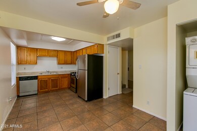 3840 N 43rd Ave unit 45, Phoenix, AZ 85031 - photo 6