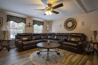 21 Breakneck Rd, Hudson, NH 03051 - photo 4