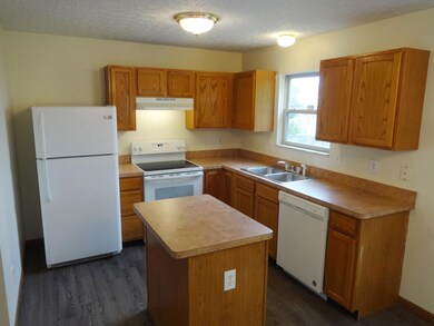 3057 Sedley Kitchen 1