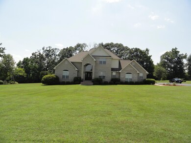 7 Beaver Lake Rd, Laurel, MS 39443 - photo 2