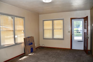 216 6th St W, Thief River Falls, MN 56701 - photo 5